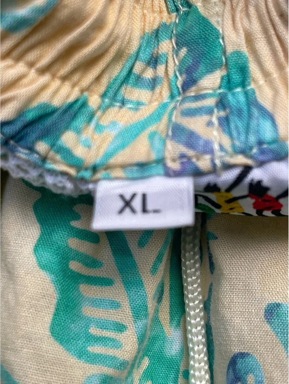 RUM REGGAE Men’s Shorts Green Water Swim Sz XL Back Pocket Hippie.